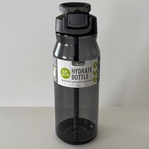 Reduce Flip Sip & Go 36 oz. Hydrate Bottle in Black